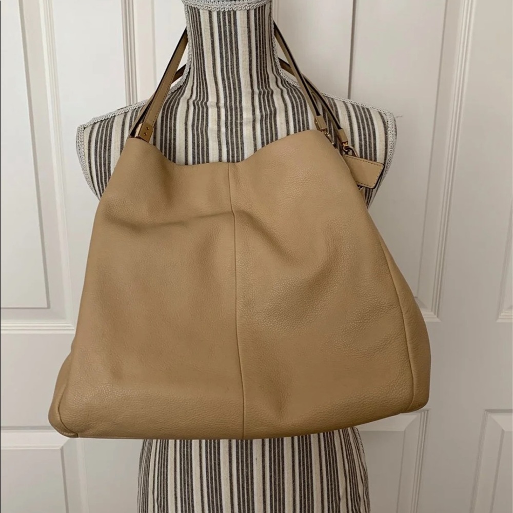Authentic Coach Madison Phoebe bag